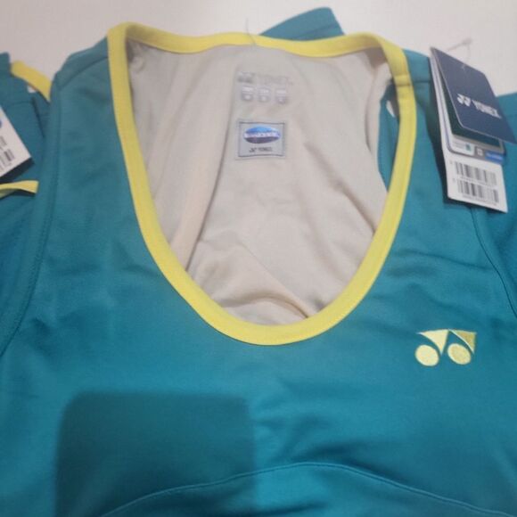 NWT Women's Yonex Tennis Tops bundle of 3 size small - Picture 5 of 14